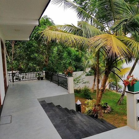 Hikka Lagoon Hikkaduwa Ngoại thất bức ảnh